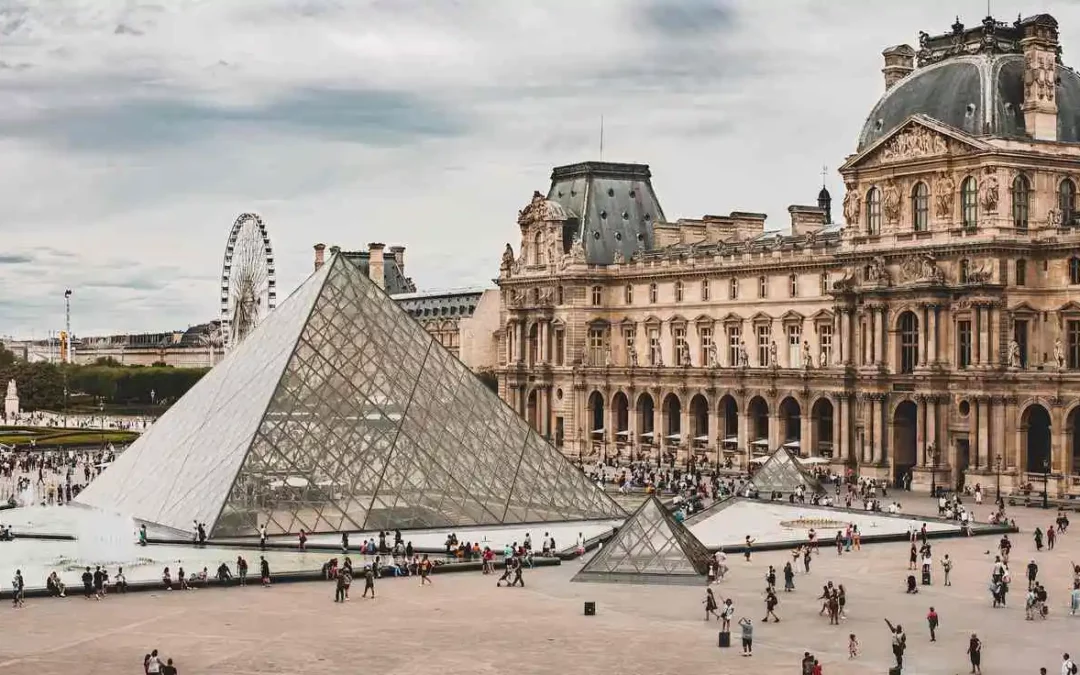 Louvre Museum: Wissenswertes zum schönsten Museum der Welt (mit Tickets)